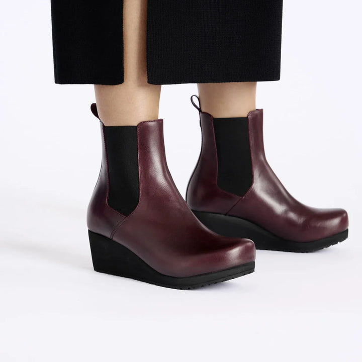 Birkenstock - Ebba Slip On - Zinfandel Leather