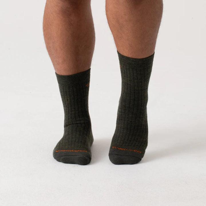 Wide Open - Men's Solid Cushioned Micro Crew Socks- Forest