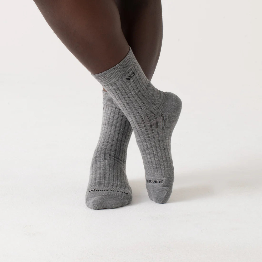 Wide Open - Men's Solid Cushioned Micro Crew Socks- Light Grey