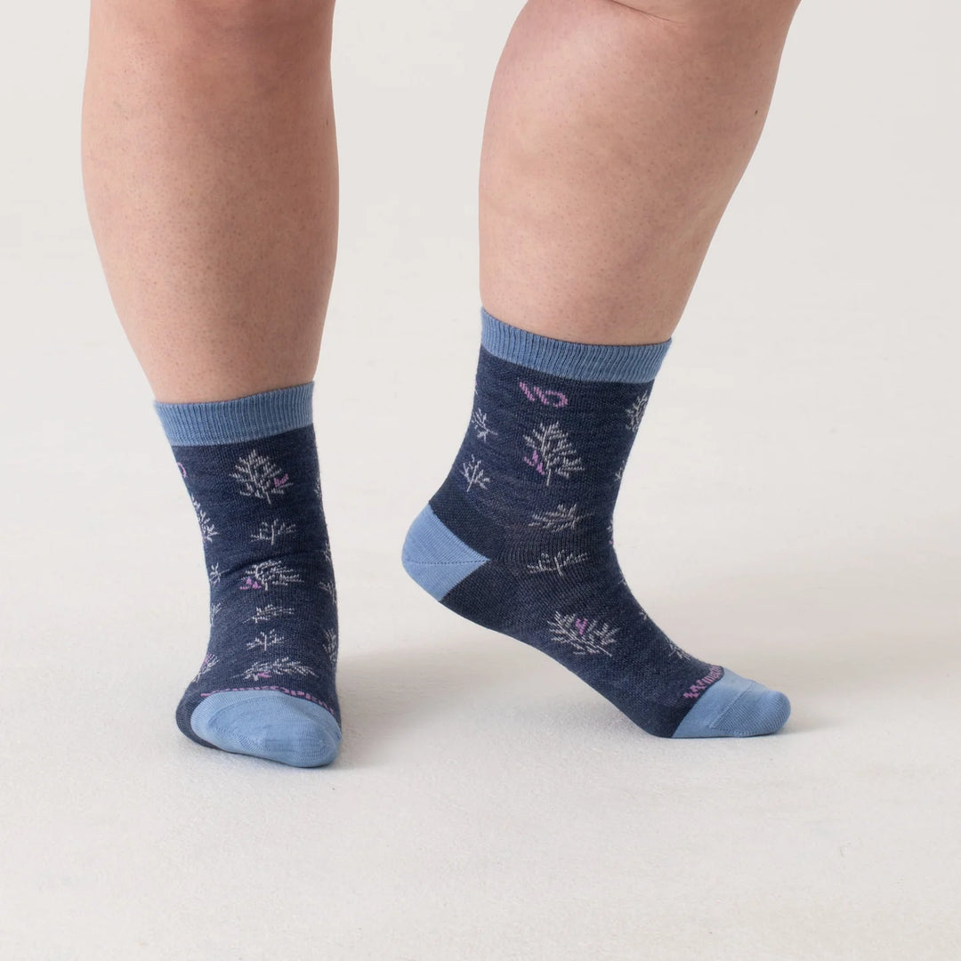 Wide Open - Women's Foliage Lightweight Micro Crew Socks- Denim