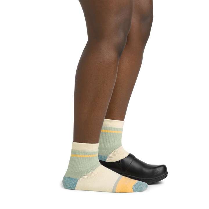 Darn Tough - 6117 Women's Home Base Shorty Heavyweight Lifestyle Sock - Pear